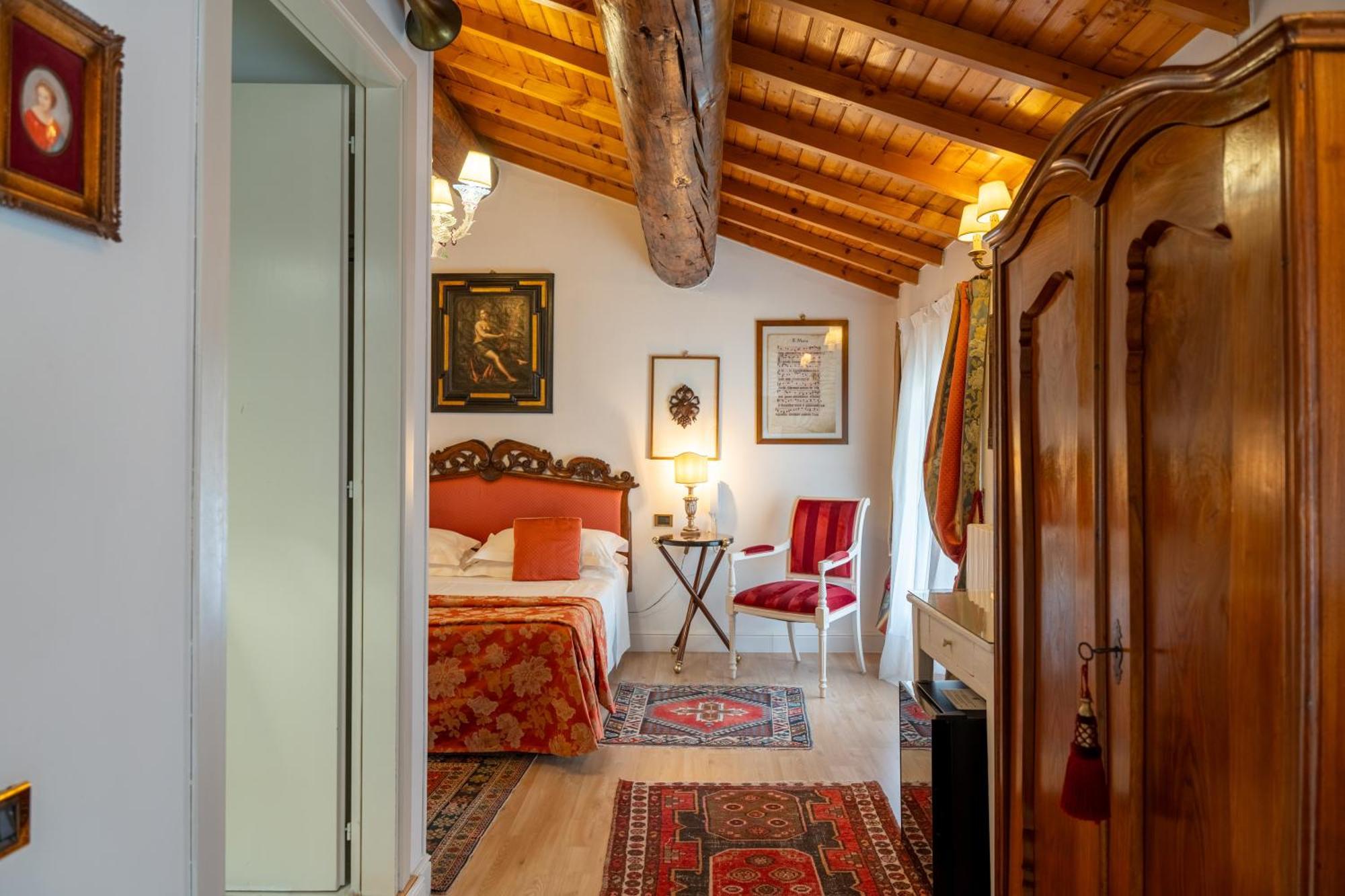 Hotel Casino Di Caccia