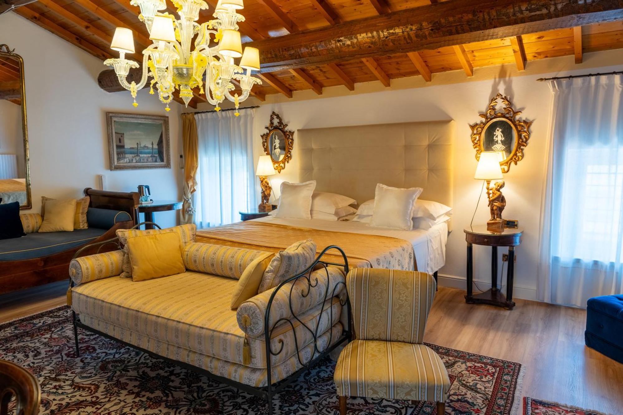 Hotel Casino Di Caccia