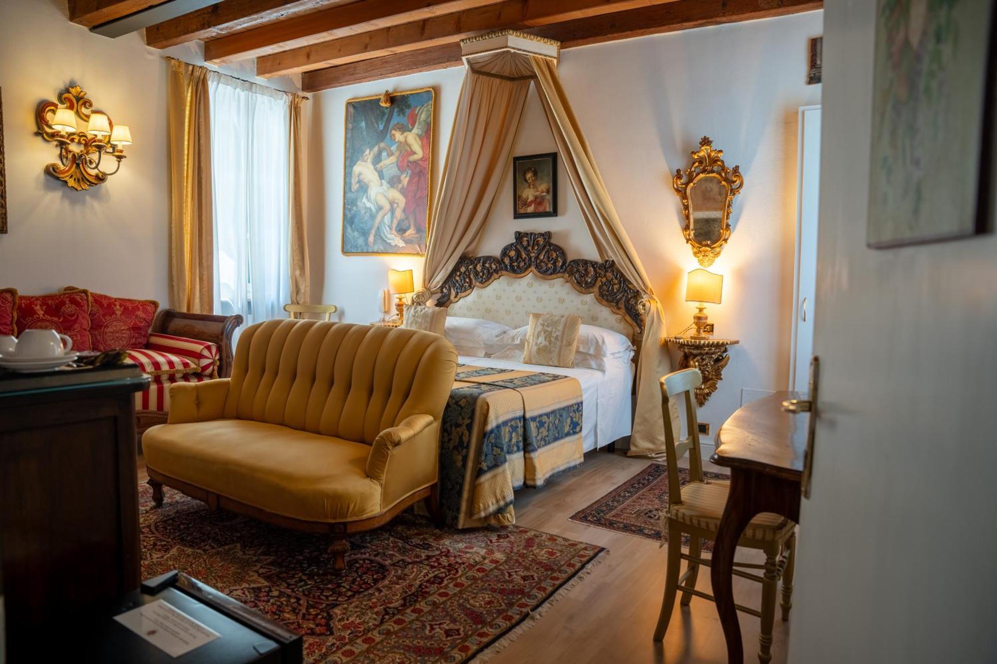 Hotel Casino Di Caccia *